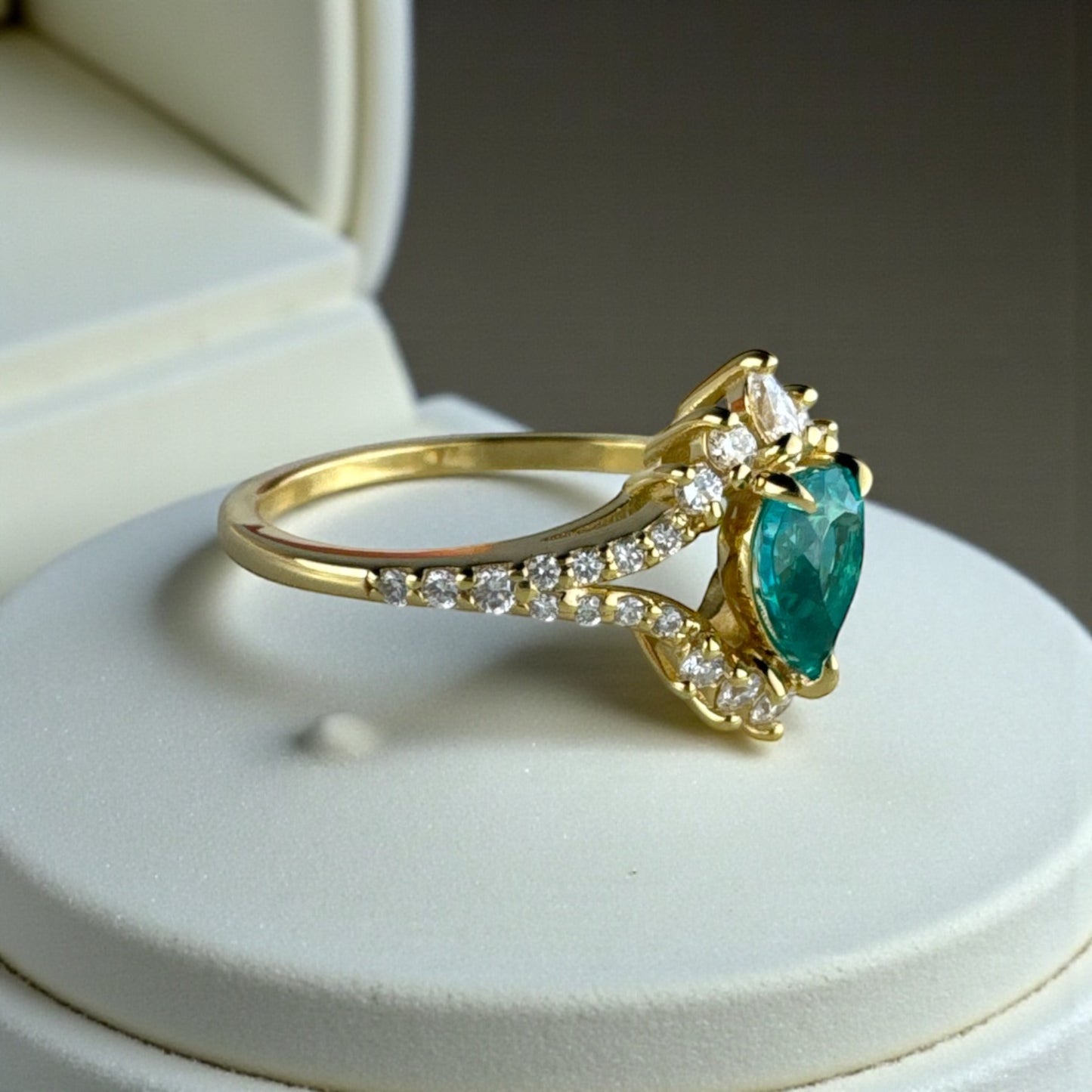 Paraíba Ring – Exclusive 14K Collection