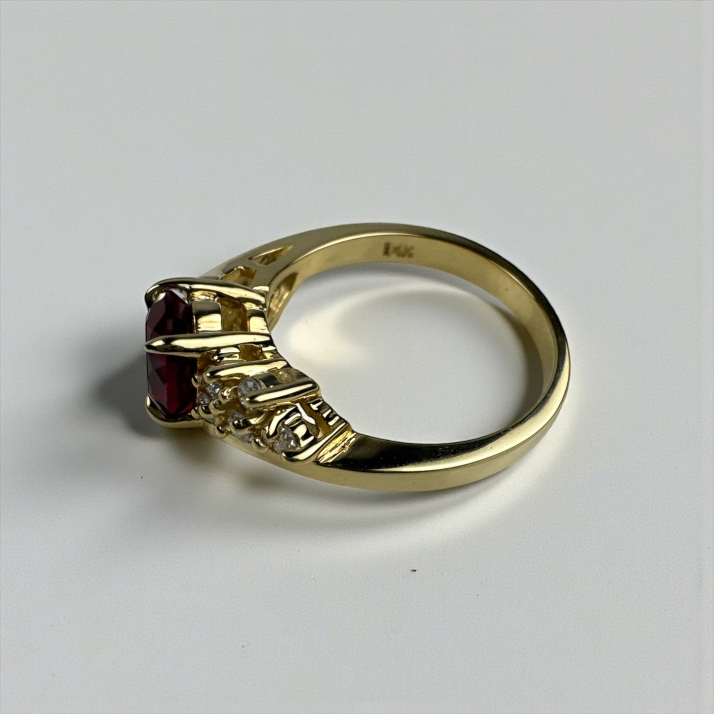 Ruby Ring – Timeless Elegance 14K